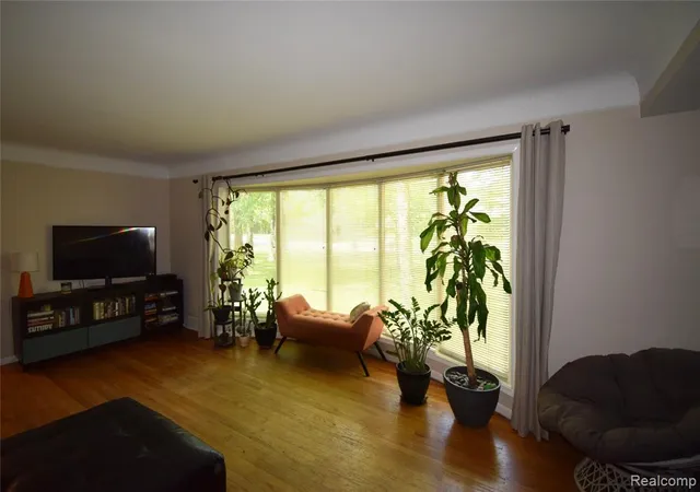 Photo 5 of Single family home for sale at 53620 Odilon Ave, Shelby Township, MI 48316 | MLS# 61011702 | Listing updated on 2026-08-30