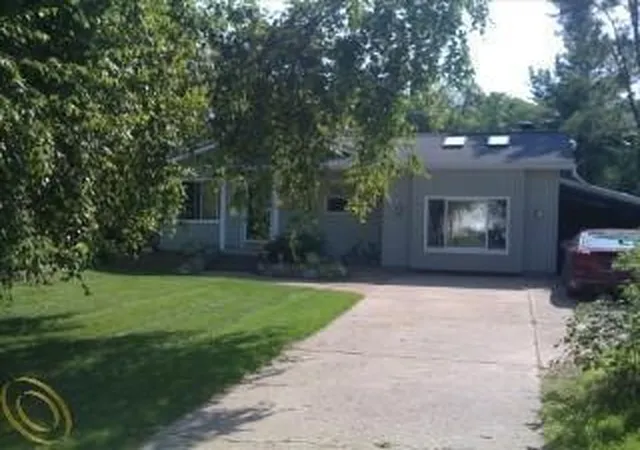 1st image of 718 Hartner St, Holly, MI 48442 | MLS# 598276