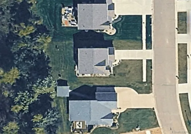 4th image of 3069 Oxford Ln, Flushing, MI 48433 | MLS# 60975099