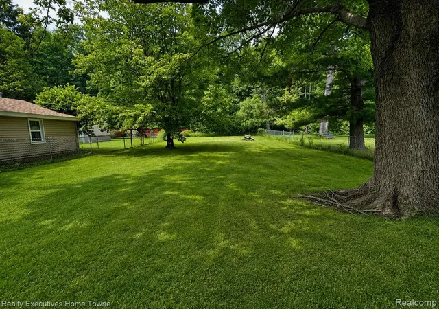 Homes for sale in Burtchville, MI | 6621 Bunker Rd, Burtchville, MI 48059 | MLS# 61007290