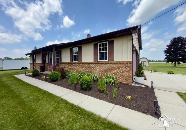 Homes for sale in Temperance, MI | 1860 W Rauch Rd, Temperance, MI 48182 | MLS# 50213673