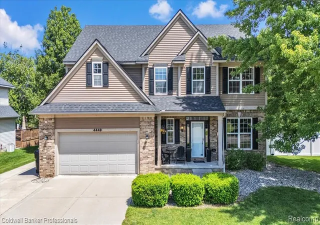 1st image of 4449 Daniel Dr, Grand Blanc, MI 48439 | MLS# 61002119