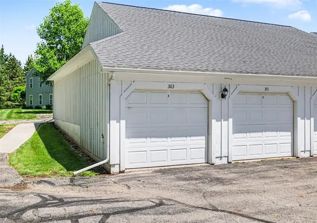Homes for sale in Marshall, MI | 363 Westbrook Ct, Marshall, MI 49068 | MLS# 70539130