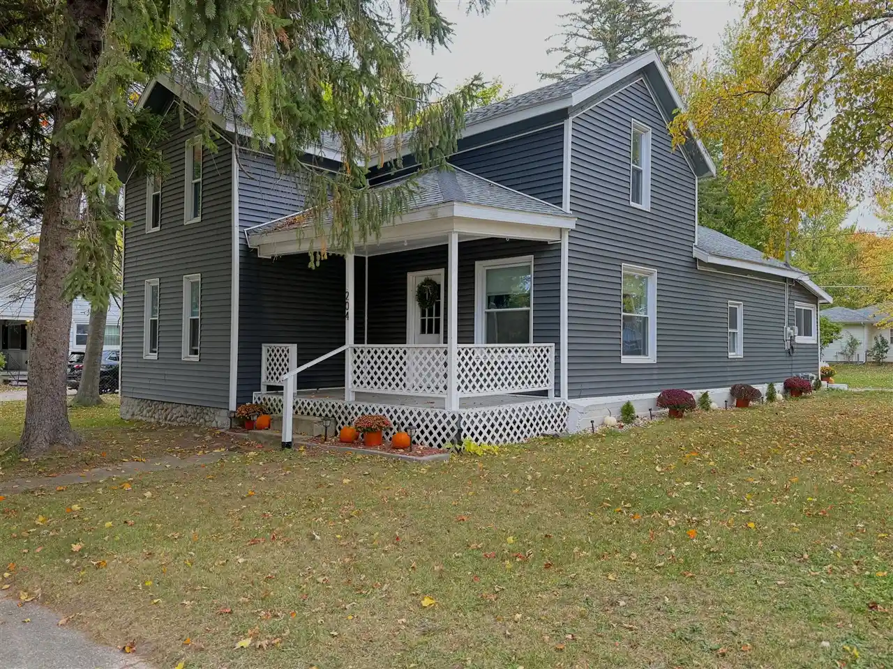 Single family home for sale at 204 N Chippewa St, Shepherd, MI 48883 | MLS# 70564733