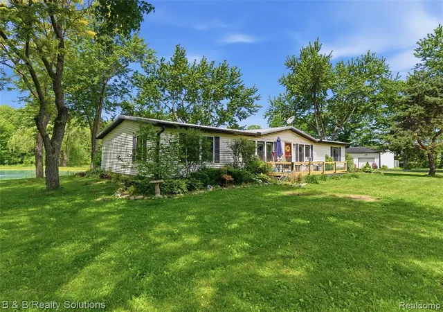 Homes for sale in Lenox, MI | 60455 Bates Rd, Lenox, MI 48048 | MLS# 61000814