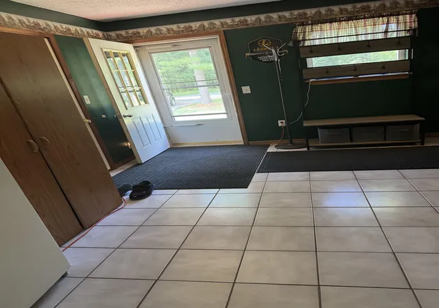 Photo 3 of Sale Pending at 5239 Turtle Rd, Turner, MI 48765 | MLS# 50218864 | Listing updated on 2026-09-14