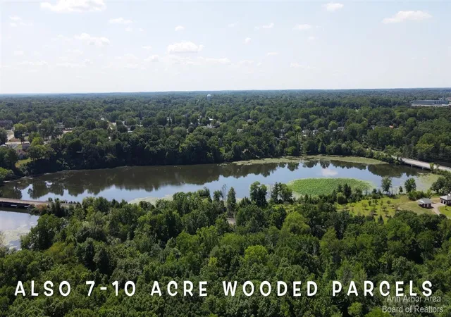 3rd image of 6100 Indian Hills Dr, Ypsilanti, MI 48198 | MLS# 70526114
