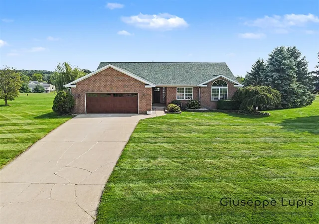 1st image of 5870 Terrace Ridge Dr, Rockford, MI 49341 | MLS# 70553453