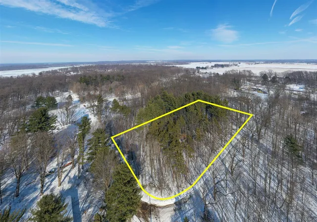 Homes for sale in Edwardsburg, MI | 22160 Country Trace, Edwardsburg, MI 49112 | MLS# 70515332