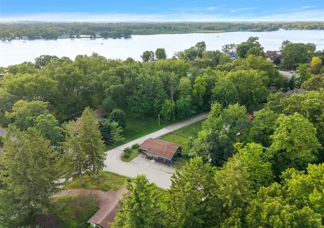 Homes for sale in Pinckney, MI | 9904 Portage Lake Ave, Pinckney, MI 48169 | MLS# 70542249