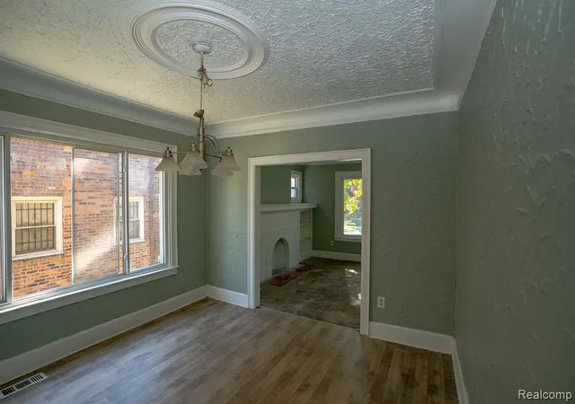 5th image of 5266 Three Mile Dr, Detroit, MI 48224 | MLS# 60943420