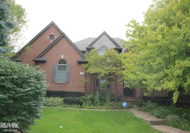 1st image of 11908 Cedarwood Dr, Shelby Township, MI 48315 | MLS# 50026290