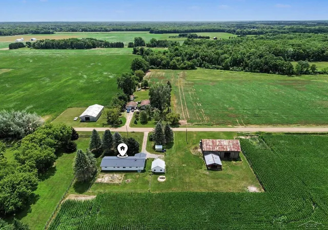 35th image of 14460 Collier Rd, Hemlock, MI 48626 | MLS# 50216412