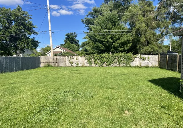 3rd image of 503 Center St, Sturgis, MI 49091 | MLS# 70544726