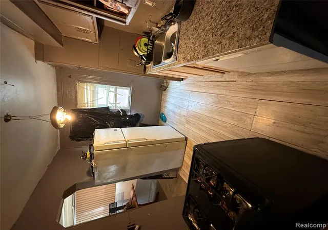 Photo 3 of Single family home for sale at 19133 Omira St, Detroit, MI 48203 1667 | MLS# 61025322 | Listing updated on 2026-09-08