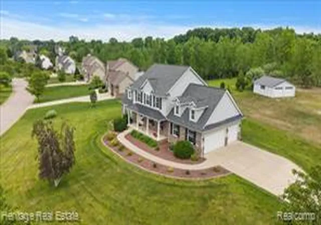 Homes for sale in Clarkston, MI | 5222 Coulter Lake Blvd, Clarkston, MI 48348 | MLS# 61001599