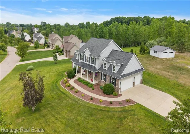 Homes for sale in Clarkston, MI | 5222 Coulter Lake Blvd, Clarkston, MI 48348 | MLS# 61001599