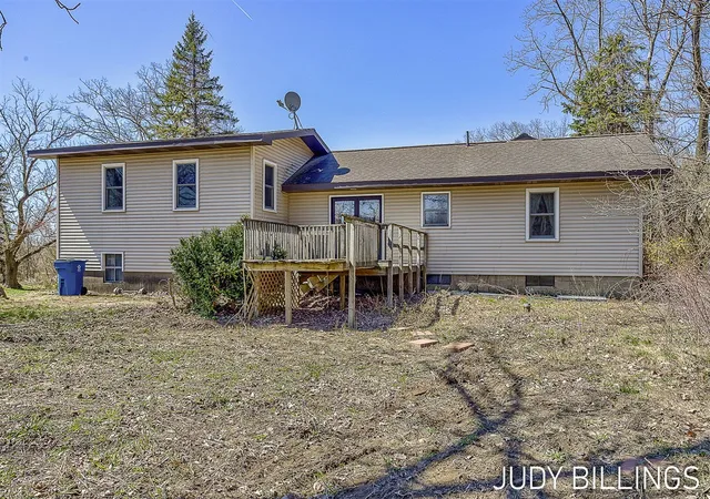 Homes for sale in Fennville, MI | 1501 68Th St, Fennville, MI 49408 | MLS# 70525010