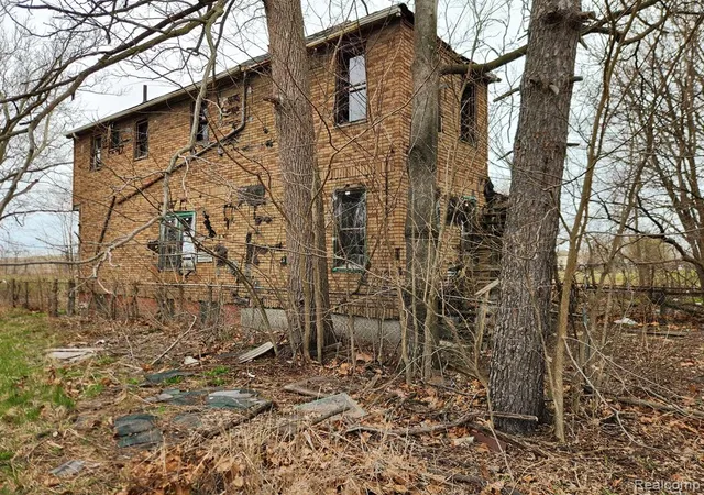 Photo 3 of Single family home for sale at 1528 Gray St, Detroit, MI 48215 | MLS# 61013933 | Listing updated on 2026-07-24