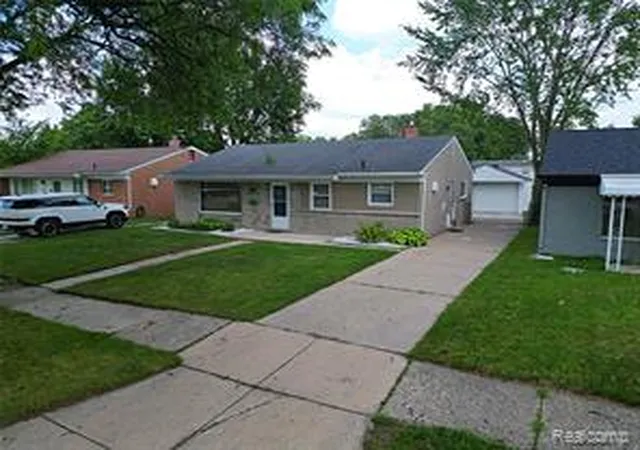 Homes for sale in Westland, MI | 8250 N Henry Ruff Rd, Westland, MI 48185 | MLS# 61009451