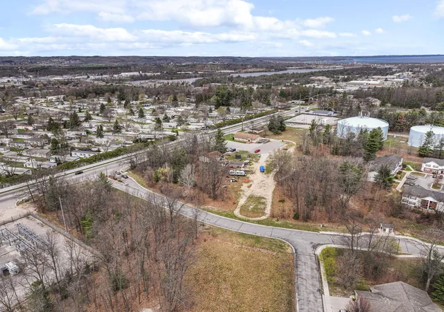 4th image of Unit 1 Lafranier Rd, Traverse City, MI 49686 | MLS# 80067952