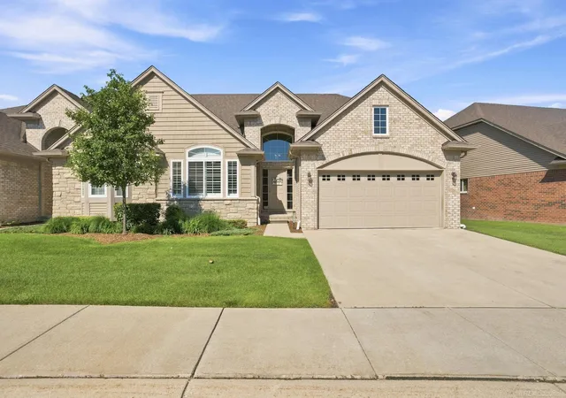 1st image of 5272 Hawkseye Tr, Warren, MI 48092 | MLS# 50214634