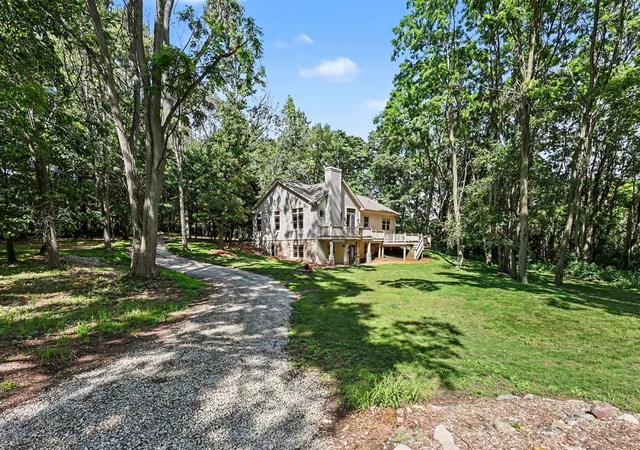 4th image of 19025 W Old Us Hwy 12, Chelsea, MI 48118 | MLS# 70540836