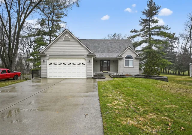 Homes for sale in Waterford, MI | 4125 Rural St, Waterford, MI 48329 | MLS# 70508910