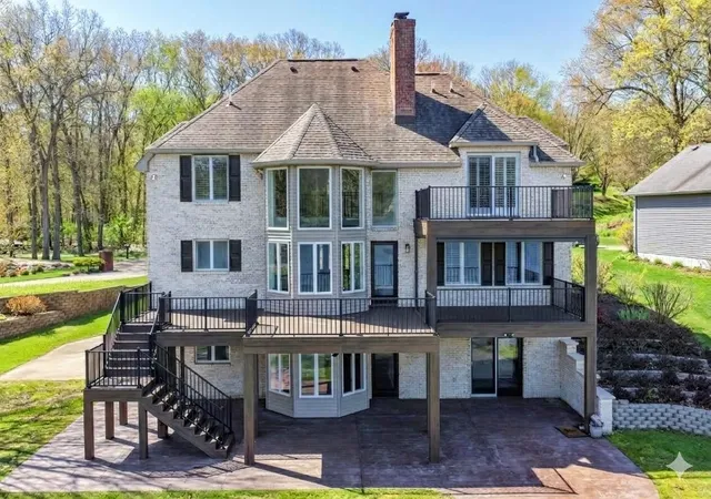Homes for sale in Three Rivers, MI | 10436 Kings Point Dr, Three Rivers, MI 49093 | MLS# 70528222