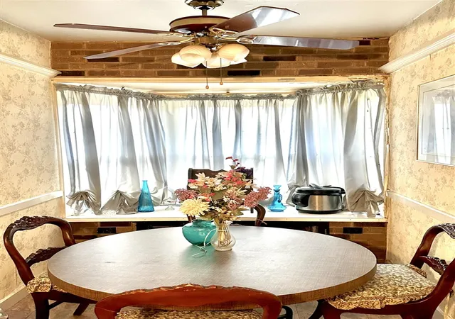 4th image of 15067 Warwick St, Detroit, MI 48223 | MLS# 70507516