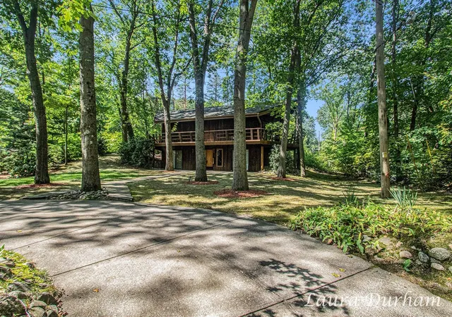 Homes for sale in Holland, MI | 6480 Island Lake Rd, Holland, MI 49423 | MLS# 70528819