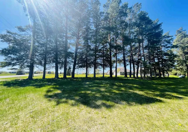 Photo 3 of Single family home for sale at 4344 E Mapleridge 37th Rd, Rock, MI 49880 | MLS# 50219159 | Listing updated on 2026-08-24