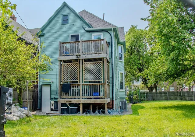 3rd image of 403 Mt Vernon St, Detroit, MI 48202 | MLS# 60404110