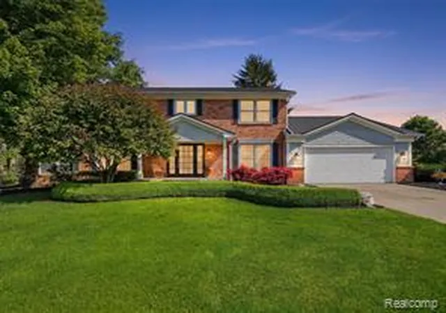 Homes for sale in Rochester Hills, MI | 2463 Kimberly Fair St, Rochester Hills, MI 48309 | MLS# 61008938