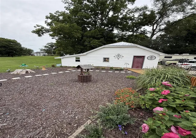 3rd image of 540 S Main St, Nashville, MI 49073 | MLS# 70553177