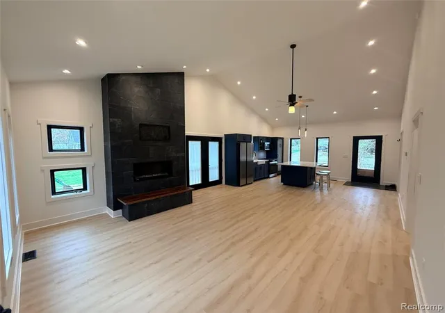 Photo 5 of Single family home for sale at 5687 Carroll Lake Rd, Commerce Township, MI 48382 | MLS# 60993622 | Listing updated on 2026-07-07