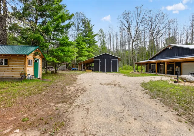 4th image of 4850 E Us Hwy 10, Chase, MI 49623 | MLS# 70534181