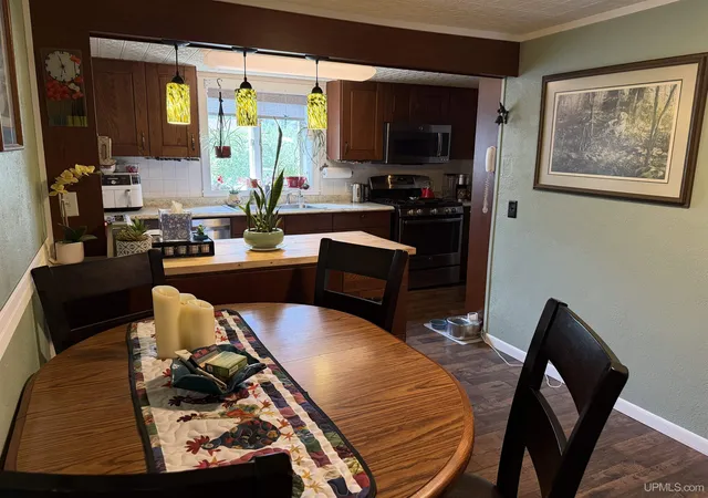 Photo 4 of Single family home for sale at 11737 N Jackson St, Iron Belt, WI 54536 | MLS# 50215495 | Listing updated on 2026-08-13