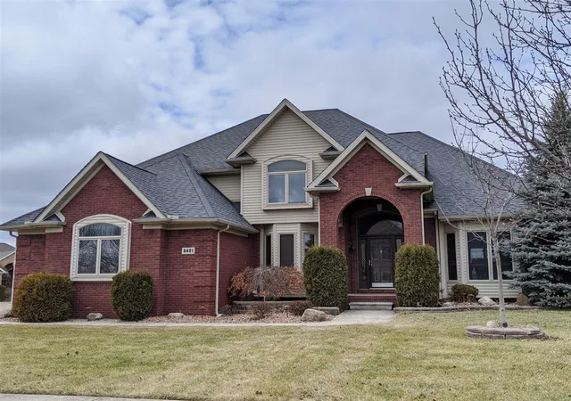 Homes for sale in Newport, MI | 8103 Hunters Ridge Dr, Newport, MI 48166 | MLS# 70429655