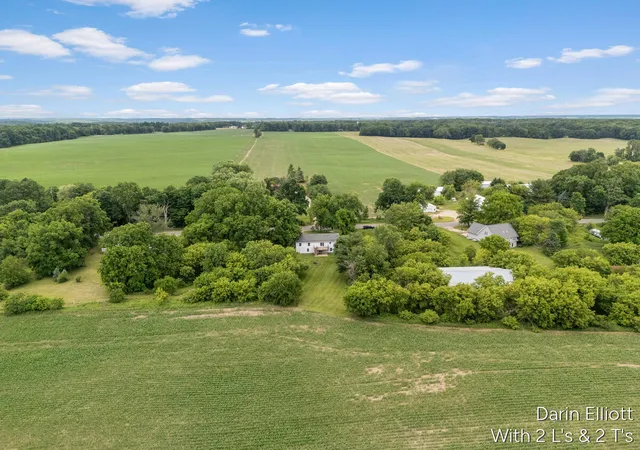 Homes for sale in Clarksville, MI | 9755 Grand River Ave, Clarksville, MI 48815 | MLS# 70540461