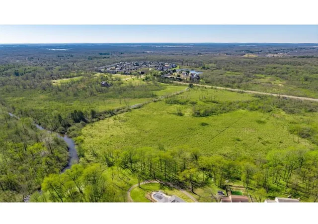 3rd image of 8603 Oakland Dr, Portage, MI 49024 | MLS# 70530388