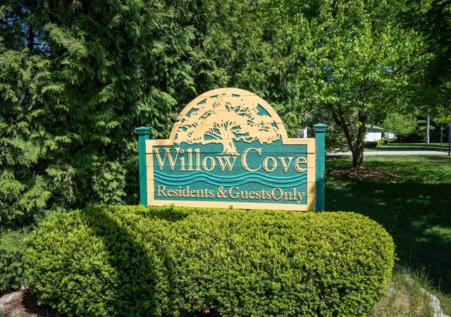 46th image of 740 Centre Pl, Traverse City, MI 49686 | MLS# 80069105