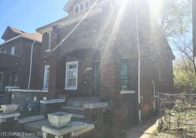 Homes for sale in Detroit, MI | 4237 W Grand St, Detroit, MI 48238 | MLS# 60990885