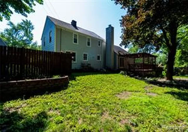 Homes for sale in Midland, MI | 30 Brown Ct, Midland, MI 48640 | MLS# 61009568