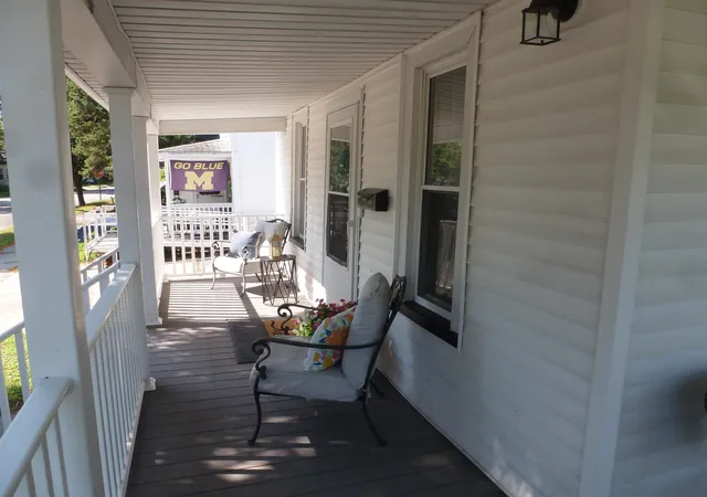 Photo 3 of Single family home for sale at 307 King St, Bay City, MI 48706 | MLS# 50217253 | Listing updated on 2026-10-19