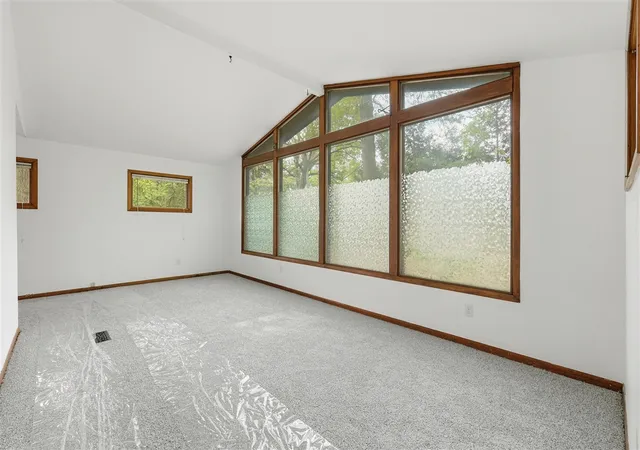 Homes for sale in Kalamazoo, MI | 733 N Dartmouth St, Kalamazoo, MI 49006 | MLS# 70529245