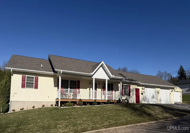 Homes for sale in Iron Mountain, MI | 1000 W Ludington St, Iron Mountain, MI 49801 | MLS# 50202003