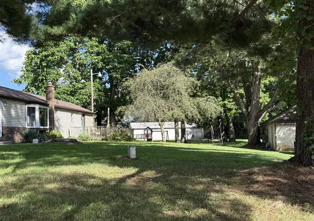 2nd image of 11826 9 1/2 Mile Rd, Ceresco, MI 49033 | MLS# 70553431
