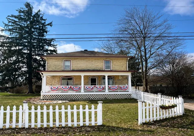 Homes for sale in Mount Pleasant, MI | 1926 E Broadway St, Mount Pleasant, MI 48858 | MLS# 80061079