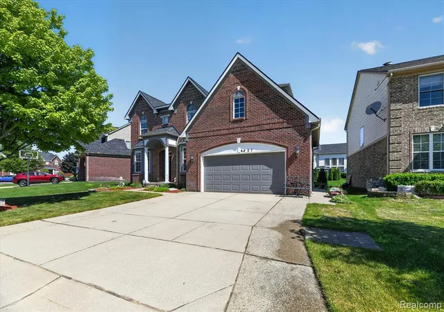 Photo 3 of Single family home for sale at 6827 Blackwell, Shelby Twp, MI 48317 | MLS# 61015837 | Listing updated on 2026-07-30